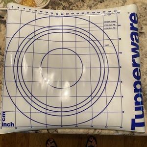 Vintage Tupperware Pastry Rollout Mat